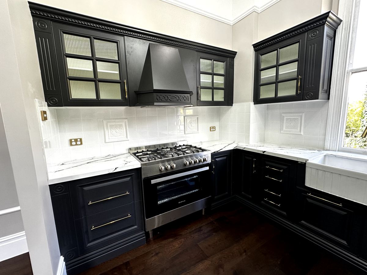 Kitchen oven and cooktop connected by Expert Electrical Services
