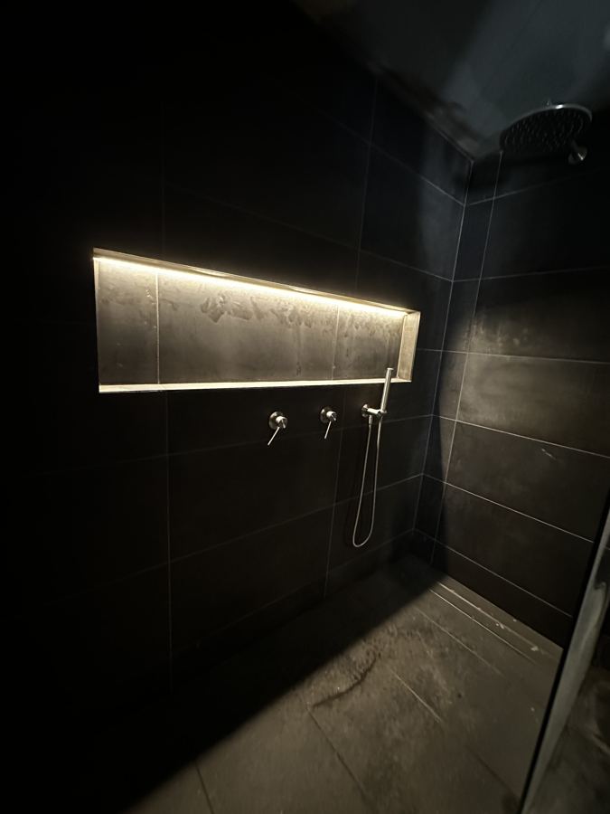 LED shower niche